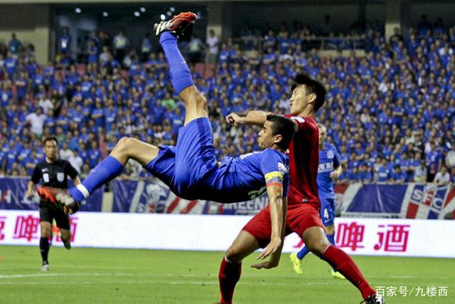 杨瀚森18+11+4帽青岛不敌浙江 新疆大胜上海