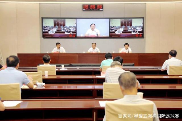 英超最佳阵：萨拉赫领衔，帕尔默&加克波在列